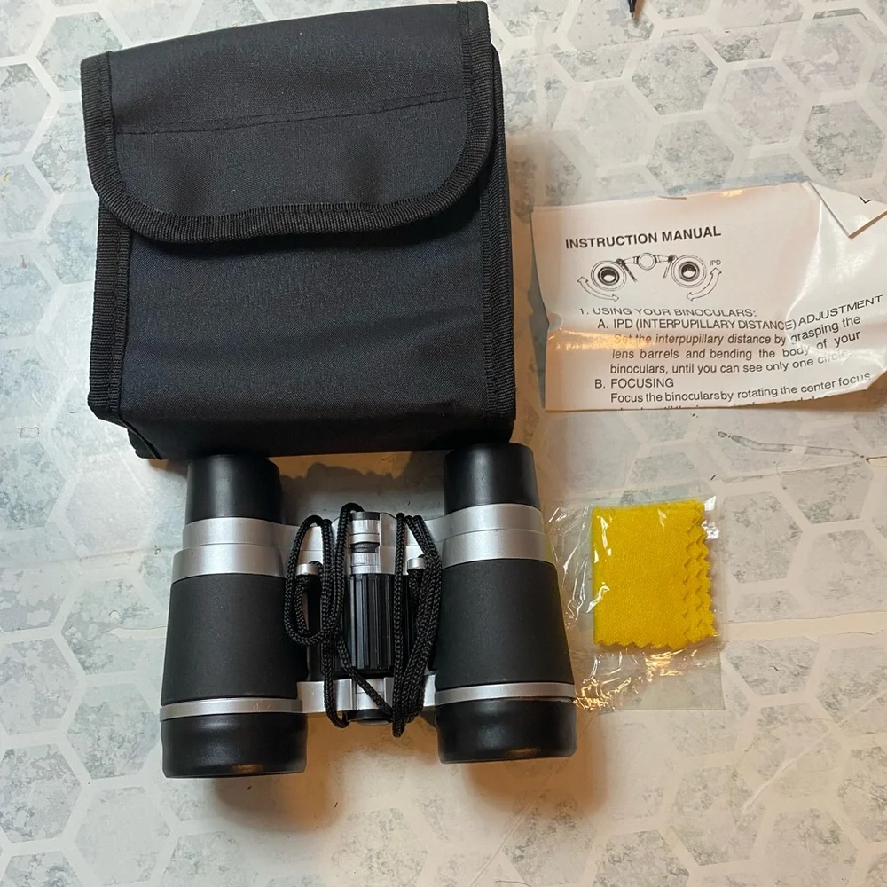 Target Binoculars - Black and Gray